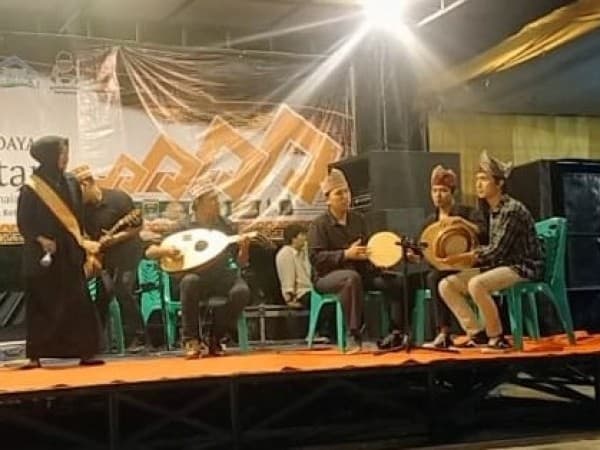 Mengenalkan Gambus Lampung di Ajang Muktamar