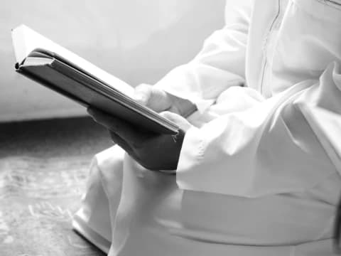 I'tikaf hingga Khataman Al-Qur'an, Kebiasaan Gus Baha di Bulan Muharram