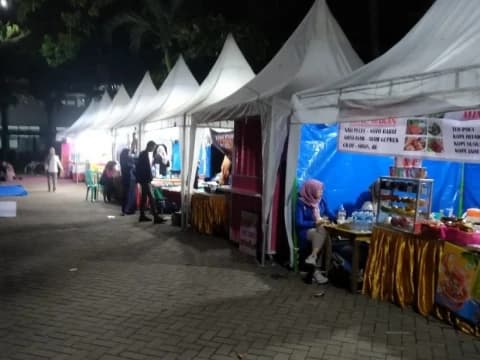 Pedagang Kecil Akui Laris Dagangannya Berkah Muspimnas PMII