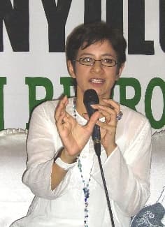 Nurul Arifin supports PBNU edict on gossip news