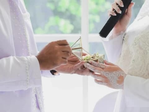 Viral Kisah Nikah Gratis di KUA, Begini Caranya
