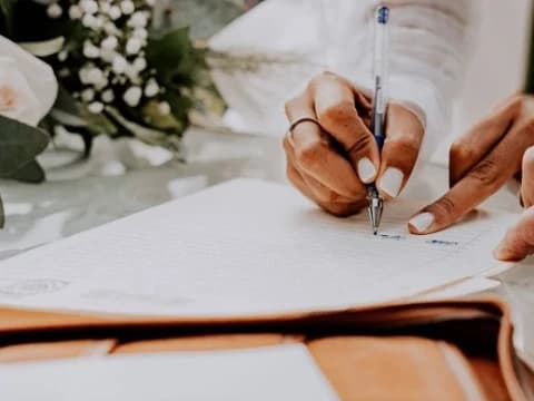 Nikah Sirri: Definisi Fiqih dan Status Hukum Positif Indonesia