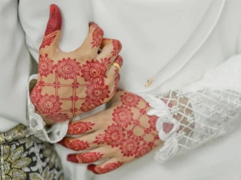 Tafsir Surat Al-Baqarah Ayat 235: Ketentuan Lamaran dan Akad Nikah Selama Masa ‘Iddah