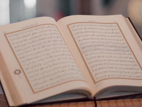 4 Ragam Membaca Yasin pada Malam Nisfu Sya'ban