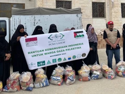 NU Care-LAZISNU Lasem Salurkan Bantuan Rp100 Juta untuk Palestina