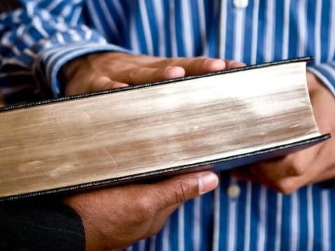 Mengenal Mubahalah yang Sering Dianggap Mudah oleh Banyak Orang