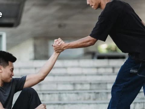 Khutbah Jumat: Jadilah Manusia yang Menebar Manfaat bagi Sesama