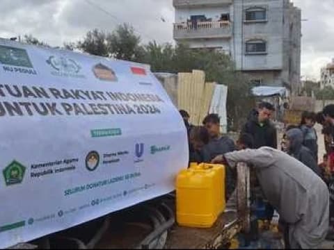 LAZISNU Salurkan Makanan, Air Bersih hingga Dukungan Psikososial untuk Anak-anak Palestina