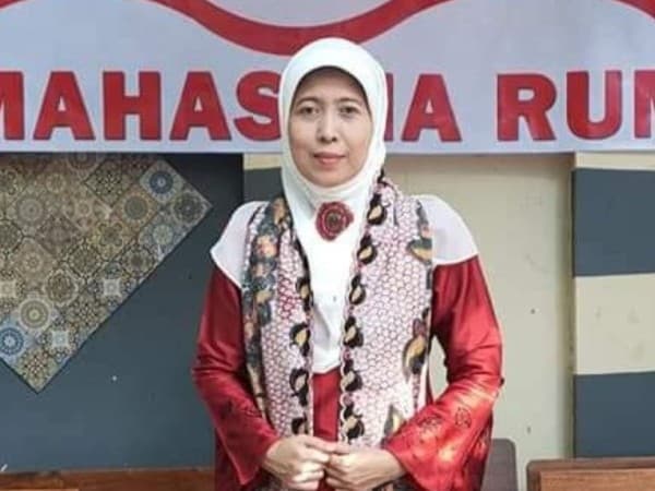 Nyai Badriyah Fayumi Jelaskan Prinsip para Nabi Didik Generasi Bermartabat