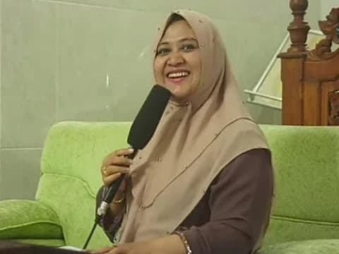 Nyai Bashirotul Hidayah Tambakberas Jelaskan Prinsip Dasar Islam tentang Perempuan