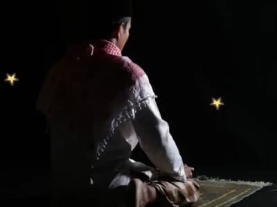 Mengantuk saat Tahajud, Pilih Tidur atau Melanjutkan Shalat?