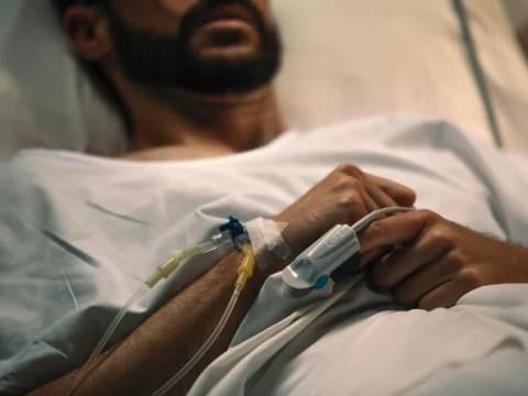 Hukum Tidak Shalat Jumat Karena Menjaga Orang Sakit