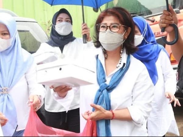 Jumat Berkah, DWP Binalavotas Kemnaker Bagikan Ratusan Paket