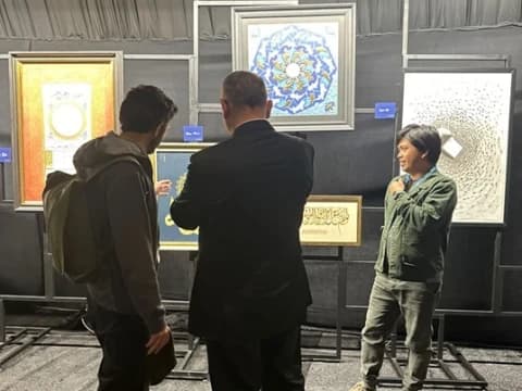 Ikuti Pameran Dunia, Rais Syuriah PCINU Turki Yakin Seni Bisa Jadi Media Diplomasi