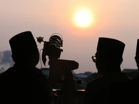 Ketua MUI Sebut Kemungkinan Besar Awal Ramadhan Kamis Besok