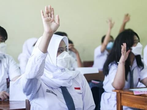 Jilbab di Sekolah Negeri Tidak Boleh Dipaksakan