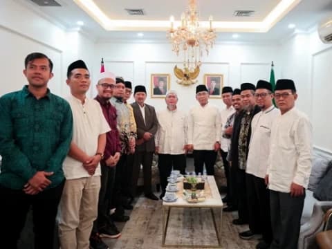 Eks Petinggi JI Temui Gus Yahya untuk Dalami Nilai-Nilai Islam Moderat