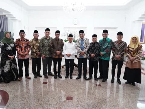Jajaran PBNU Halal Bihalal ke Wapres, Bahas Kaderisasi Ulama Syuriyah di Luar Jawa