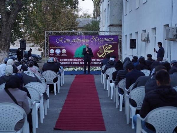 Gema Maulid Nabi Muhammad di Rusia