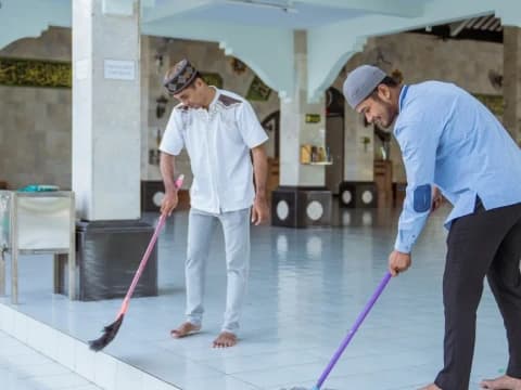 Kultum Ramadhan: Bulan Puasa dan Semangat Gotong Royong