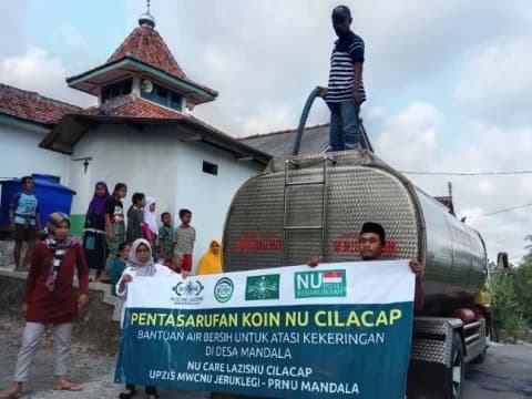 Terus Bantu Warga, 608 Ribu Liter Air Bersih Disalurkan LAZISNU Cilacap dalam 21 Tahap