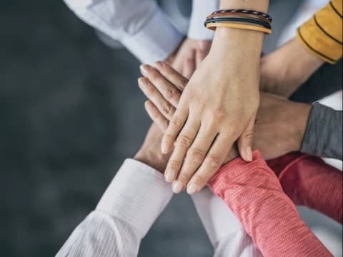 Khutbah Jumat: Menjaga Persatuan Umat di Tengah Perbedaan