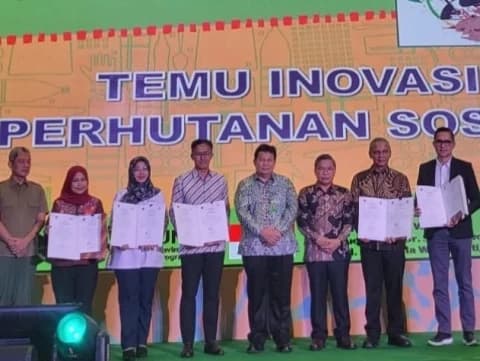 Kontribusi Aktif Pertamina Kelola Perhutanan Sosial untuk Dukung Net Zero Emission