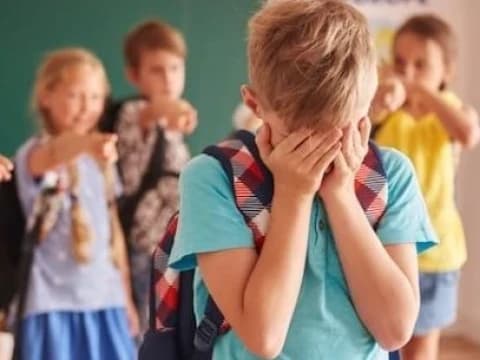 Stop Perundungan Anak dengan Deteksi Dini Sekolah dan Keterlibatan Orang Tua