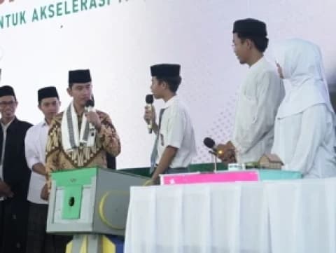 Didukung Microsoft Elevate, Pembelajaran AI Teaching Power di Pesantren Cipasung Disaksikan Wapres RI