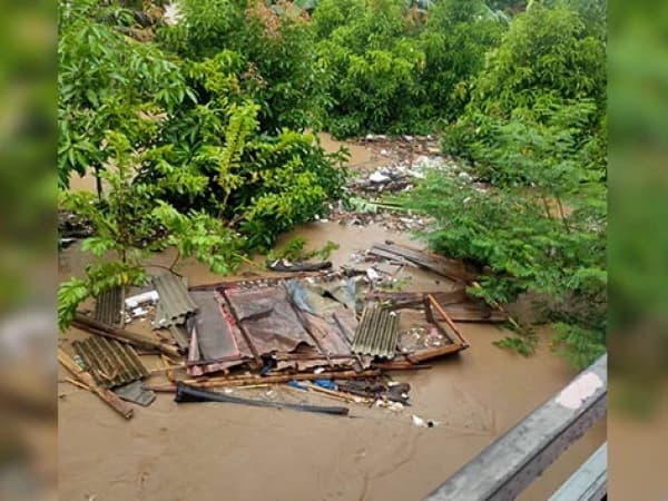 Cerita Haru saat Pesantren Istabroq Sukabumi Diterjang Banjir: Bangunan Amblas hingga Lemari Santri Hanyut