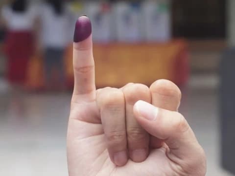 Khutbah Jumat: Menerima dan Menghargai Hasil Pilkada Sebagai Musyawarah Besar Rakyat