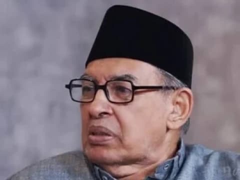 Prof Quraish Shihab: Berpuasa Bukan untuk Berleha-leha, Tapi Bekerja Keras