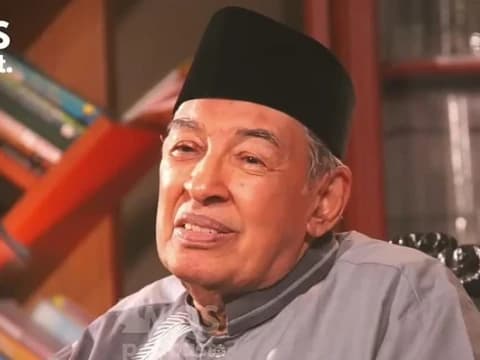 Prof Quraish Jelaskan Perbedaan Nikmat Syukur dan Syukur Nikmat