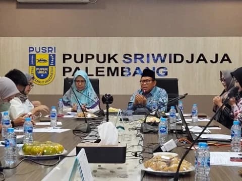 PT Pusri Gelar Kajian Kitab Kuning, Diampu oleh Ketua PWNU Sumsel