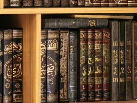 Catatan Untuk Penolak Hadits