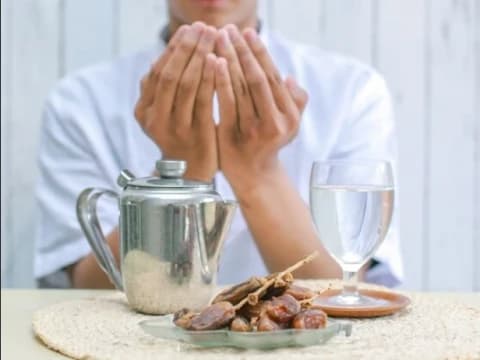 Khutbah Jumat Bahaso Minang: Puaso Asyuro, Ajang Maningkekkan Raso Syukur kapado Allah 