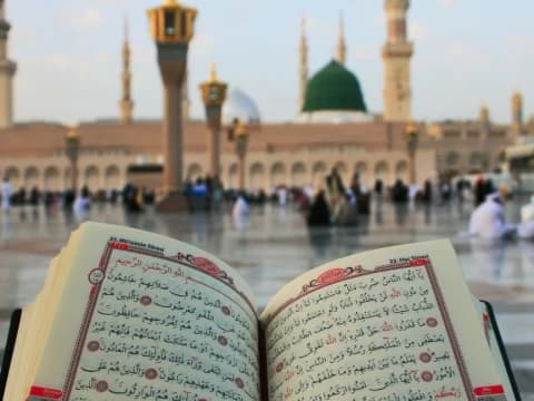 Tafsir Surat Al-An'am Ayat 162: Menjadi Hamba yang Seutuhnya Milik Allah