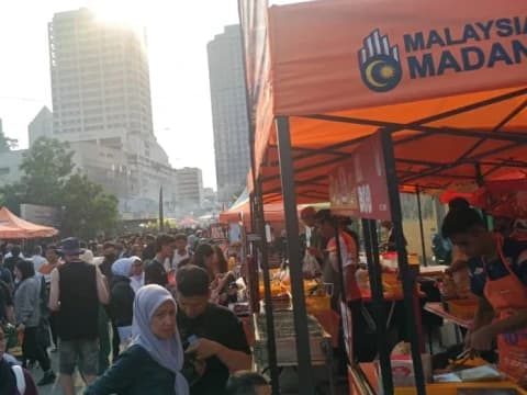 Bazar Ramadhan Kuala Lumpur, Surga Kuliner dan Kebersamaan di Malaysia