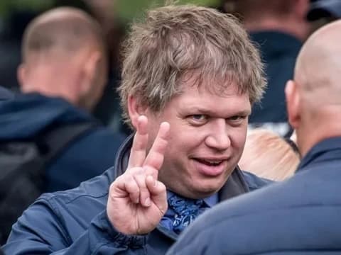 Rasmus Paludan, Politisi yang “Hobi” Bakar Al-Qur’an