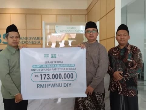 RMI PWNU DIY Serahkan Rp173 Juta Bantuan Kemanusiaan untuk Palestina ke LAZISNU