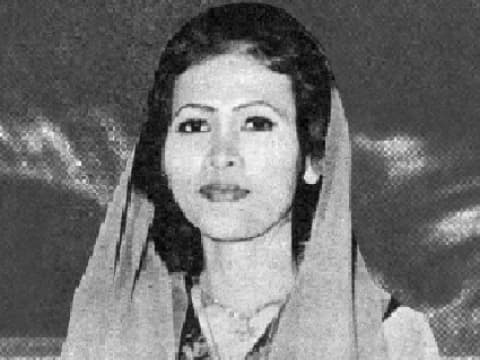 Rofiqoh Dharto Wahab, Penyanyi Kasidah Generasi Pertama yang Dijuluki Ummi Kultsumnya Indonesia