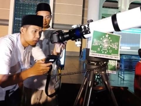 Lembaga Falakiyah Instruksikan Rukyatul Hilal Awal Rabiul Akhir 1445 H Besok Sore