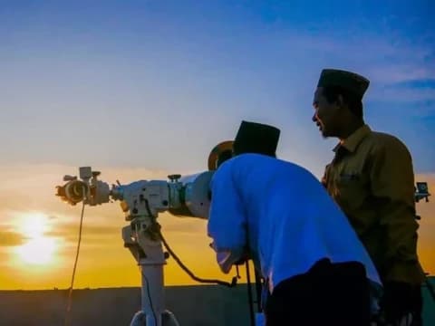 Lembaga Falakiyah Instruksikan Rukyatul Hilal Awal Bulan Rabiul Awal 1447 H Hari Ini