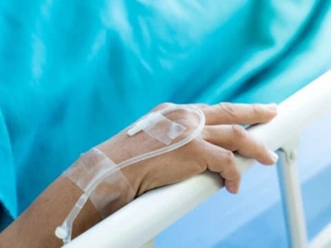 Khutbah Jumat: Keutamaan Sabar ketika Sakit