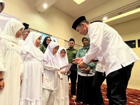 Gelar Berkah Muharram 1447 H, NU Care-LAZISNU Salurkan Santunan untuk Anak Yatim
