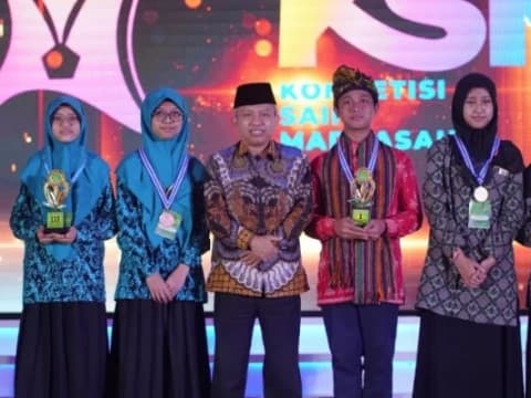 Inilah Daftar Lengkap Peraih Medali di Ajang Kompetisi Sains Madrasah 2022