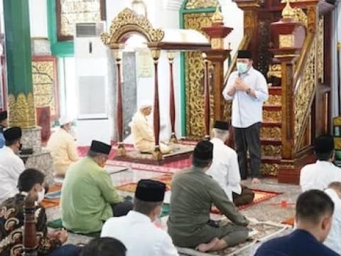 Inspiratif, Tradisi Kirim Fatihah sebelum Shalat Jumat di Palembang
