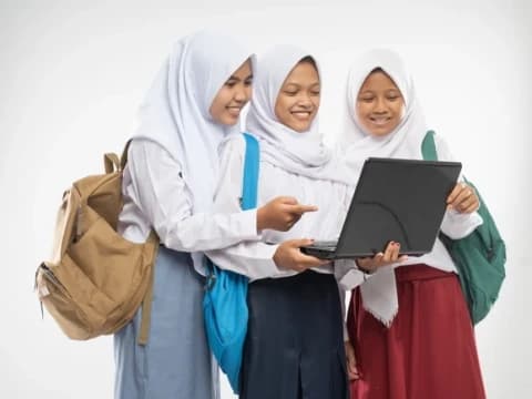 Sekolah Ramah Anak Krusial di Tengah Emosi Tinggi Generasi Muda