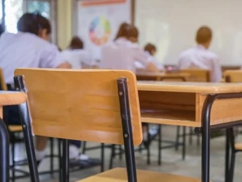 Penyediaan Alat Kontrasepsi di Sekolah Dinilai Bukan Melindungi, Tapi Merusak Anak
