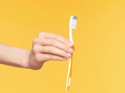 Berbagai Penyakit Mengintai di Mulut, Penting Gosok Gigi Sebelum Tidur